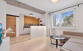 Barbyb Apartment - With Free Parking